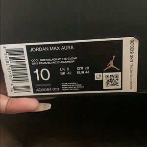 JORDAN MAX AURA // Never been worn